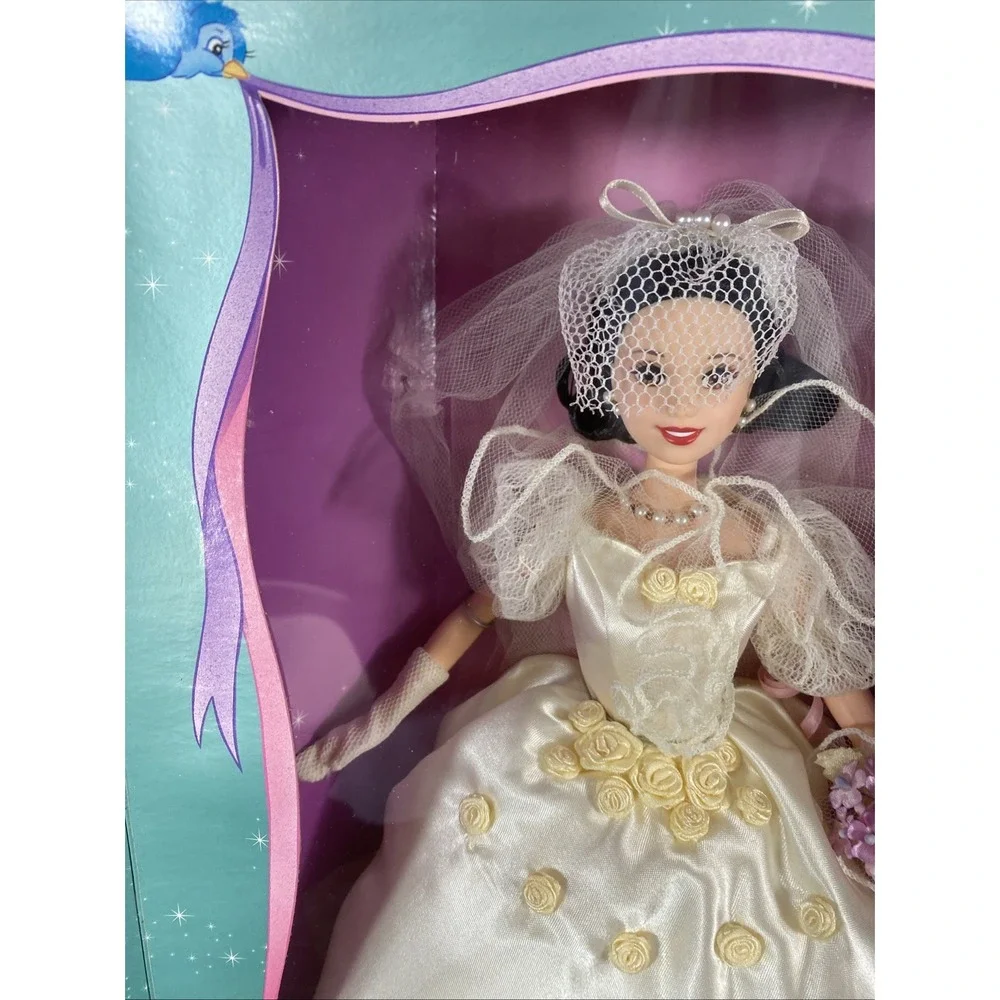 Vintage 1997 Disney Snow White Seven Dwarfs Wedding Doll Mattel #18958‎ New